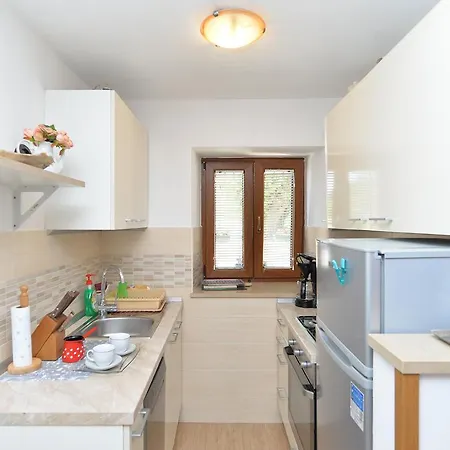 House 2125 Prázdninový dům *