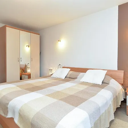 Prázdninový dům House 2125 Sosici