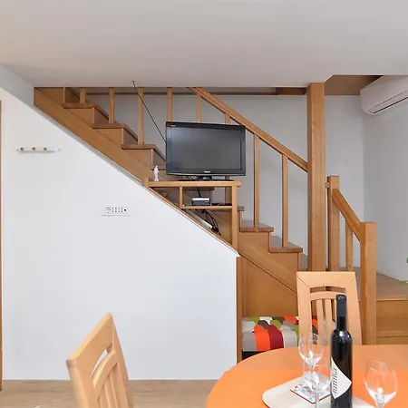 House 2125